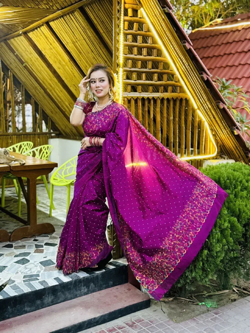 Women's Dhupian Silk Saree with 1 Yard Blouse Piece
