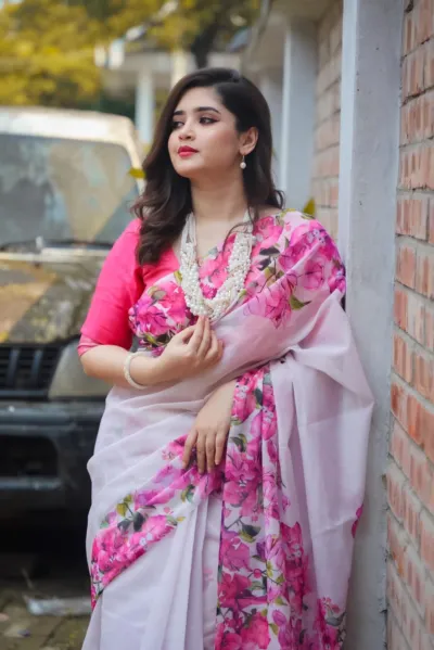 Women's Digital Print Chanduri Silk Saree, Blouse Included
