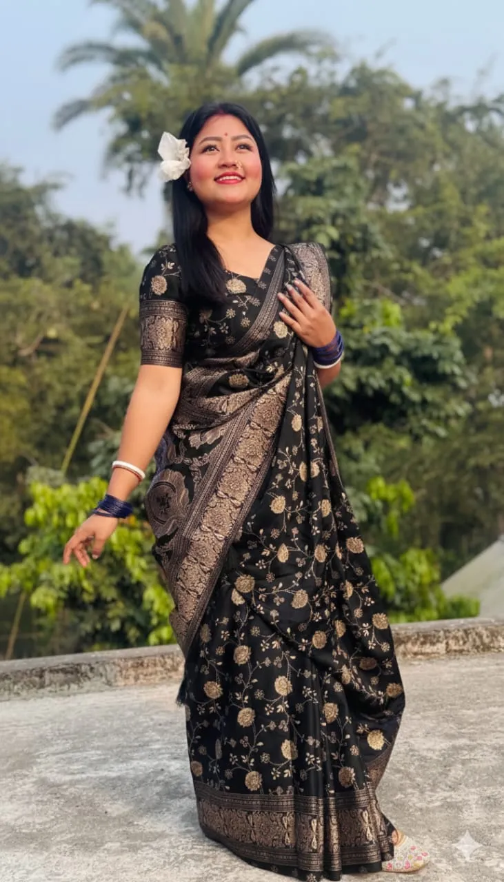 Modern Skin Print Silk Saree and Matching Blouse Piece