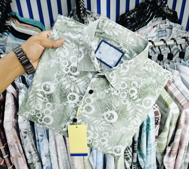 Men's Half Sleeve Print Shirt in Pure Cotton, Slim Fit, 6 Colours