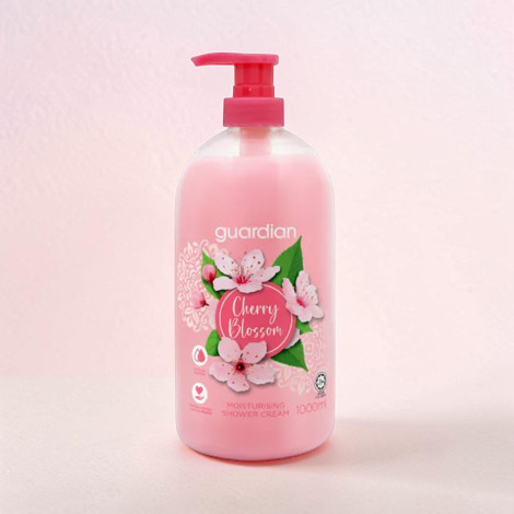 Guardian Cherry Blossom Moisturising Shower Cream 1000ml (Malaysia)