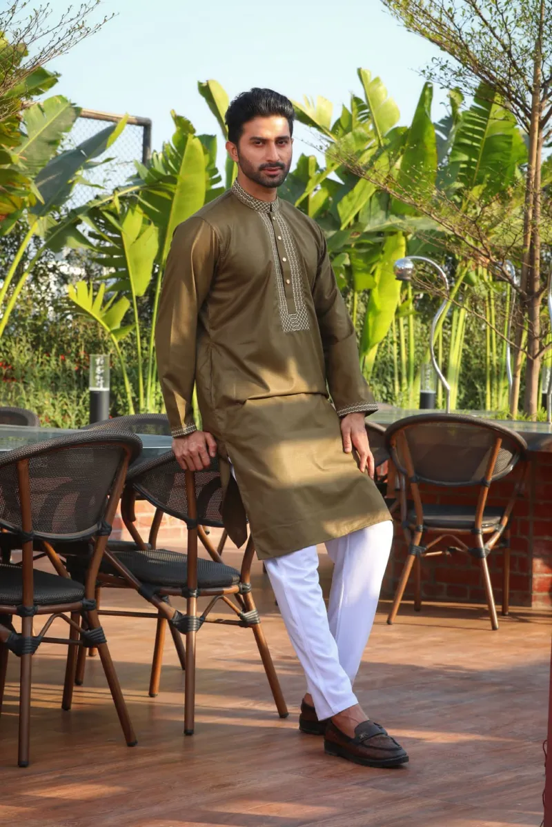 Men's Embroidered Cotton Panjabi with Box, Body 40 to 48