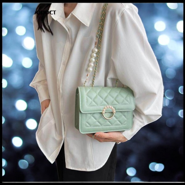 Ladies Pearl Bag