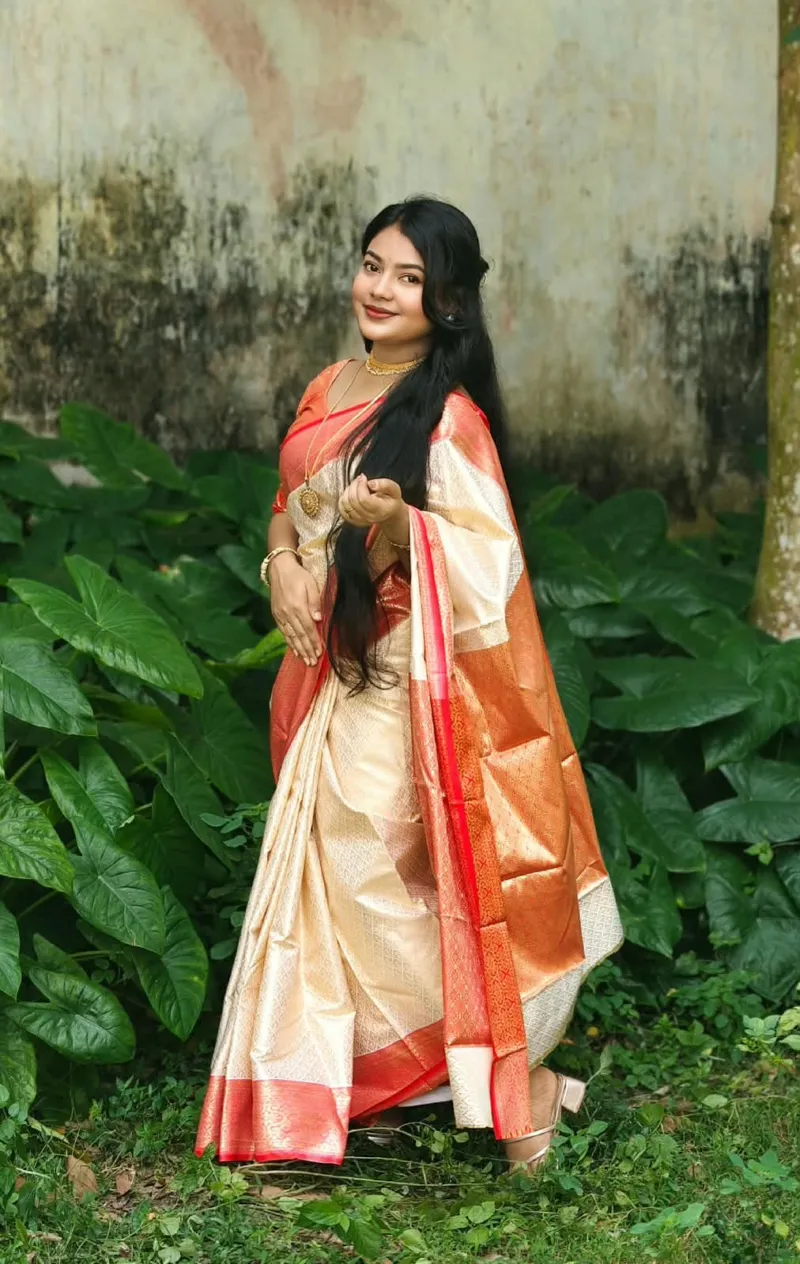 Katan Saree with Matching Blouse Piece for Puja