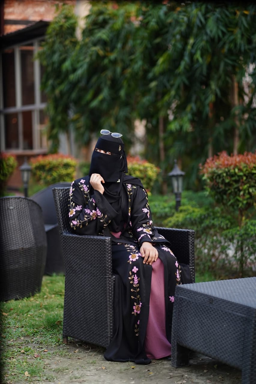 Muslima Embroidered Borka Set with Koti, Inner and Hijab