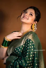 Zari Katan Silk Saree with Golden Border, 12 Haath, Blouse Piece