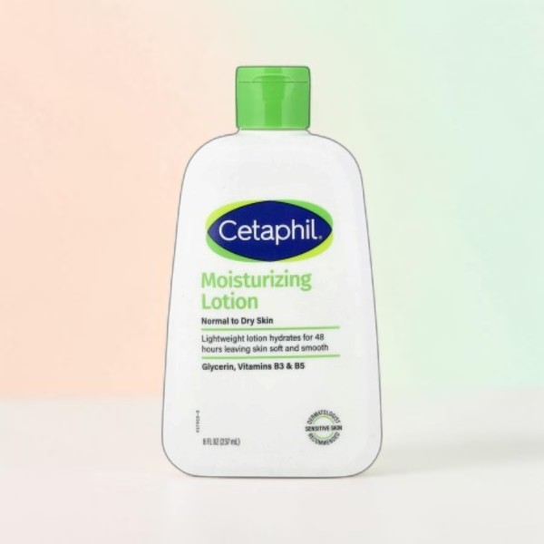 Cetaphil Moisturizing Lotion Normal to Dry Skin 237ml (Canada)