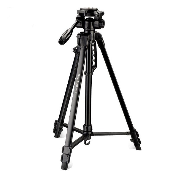 DIGIPOD TR452 Camera Tripod (4.4 Feet)