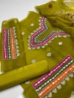 Women's Dollar and Embroidery Georgette Three Piece, Free Size to 48