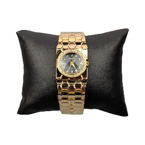 Elegant Golden Ladies Quartz Watch with Crystal Bezel – Premium Bracelet Design (Black Dial)