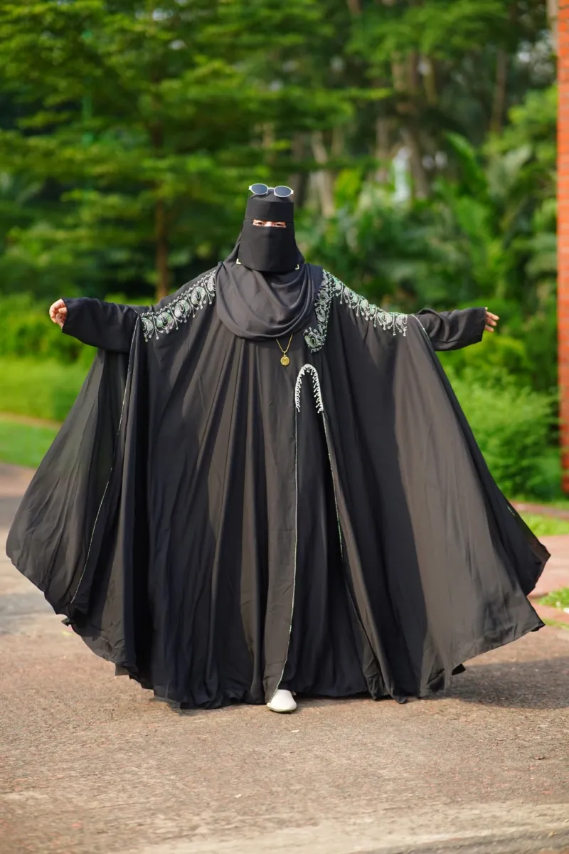 Abaya, Inner and Hijab Set with Lace Work, Free Body Size