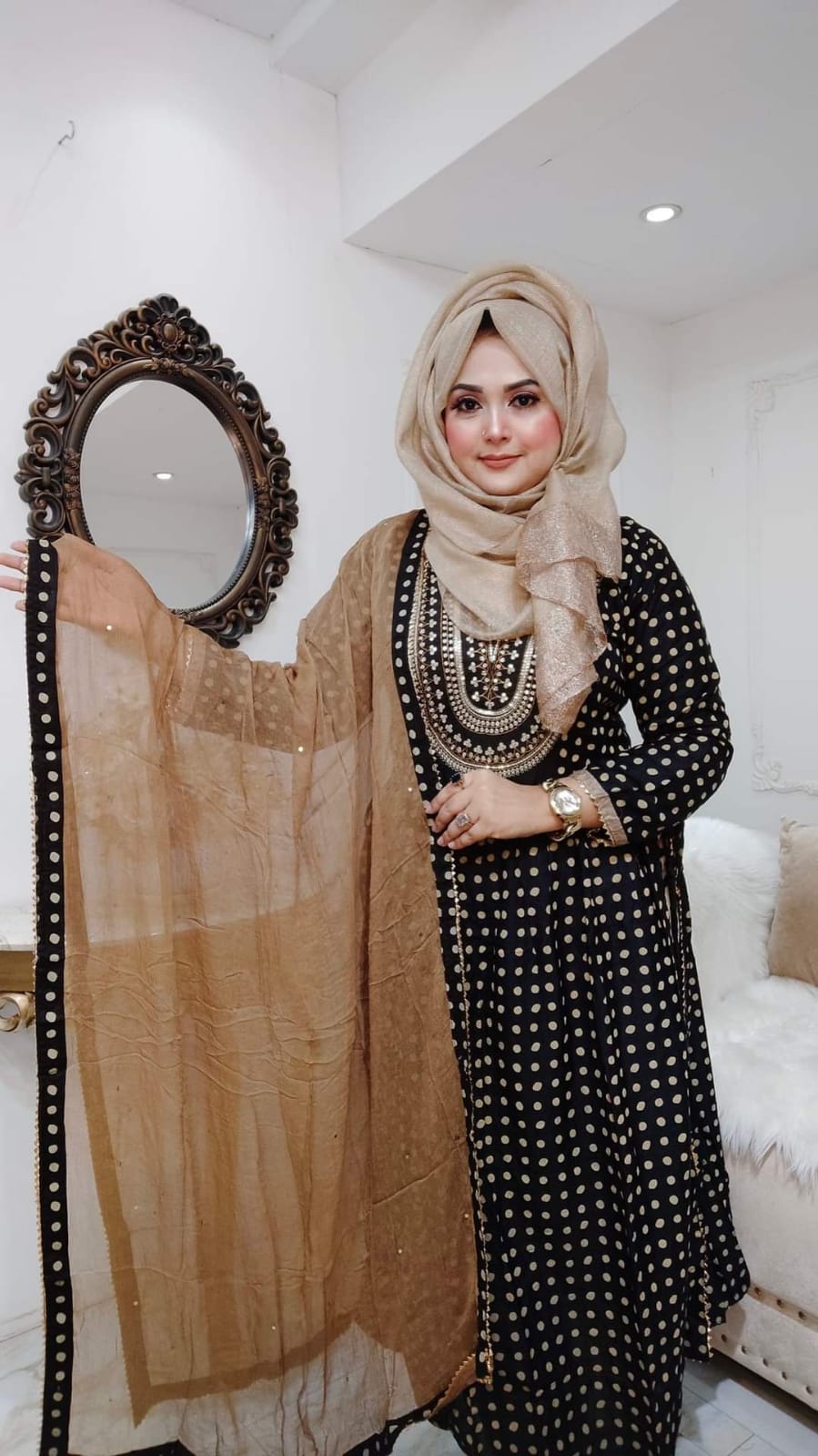 Women's Naira Cut Three Piece, 46 Inch Linen Kameez, 2 Colours