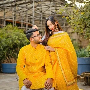 Yellow couple outfit