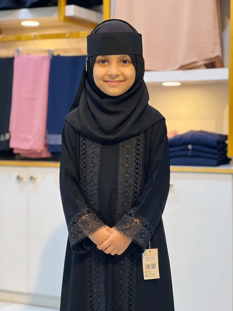 Girls' Long Borka with Nikab and Hijab, 4 to 8 Years
