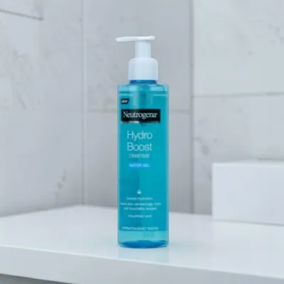 Neutrogena Hydro Boost Water Gel Cleanser 200 ml (Greece)