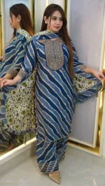 Women's Printed Cotton Three Piece, 5 Haath Orna, L to XXL