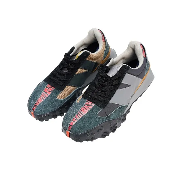 Grey stylish modern Design All Seasons sneaker for men
