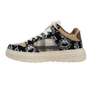 Black stylish Design All Seasons sneaker for men