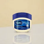 Vaseline Original Moisturizing Jelly 100ml (UAE)