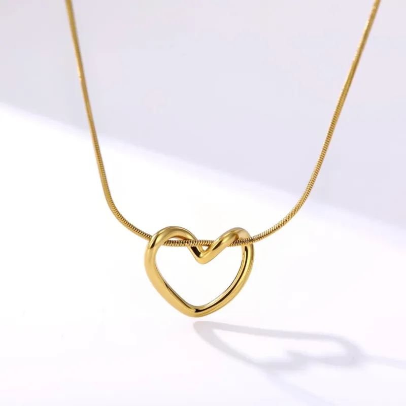 Minimalist Twisted Open-Heart Pendant Necklace