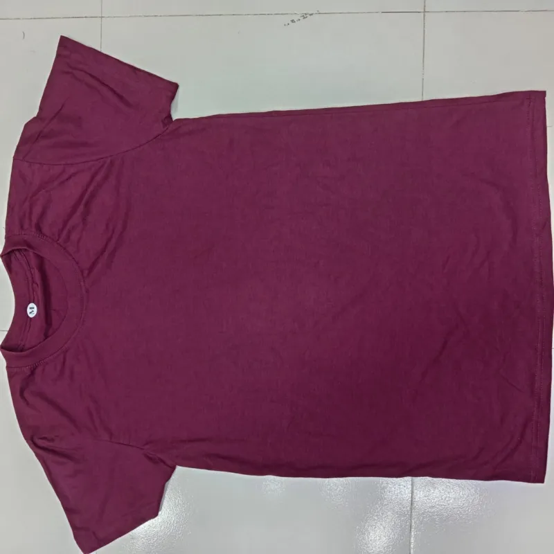 Men's Premium Solid T-Shirt- Maroon