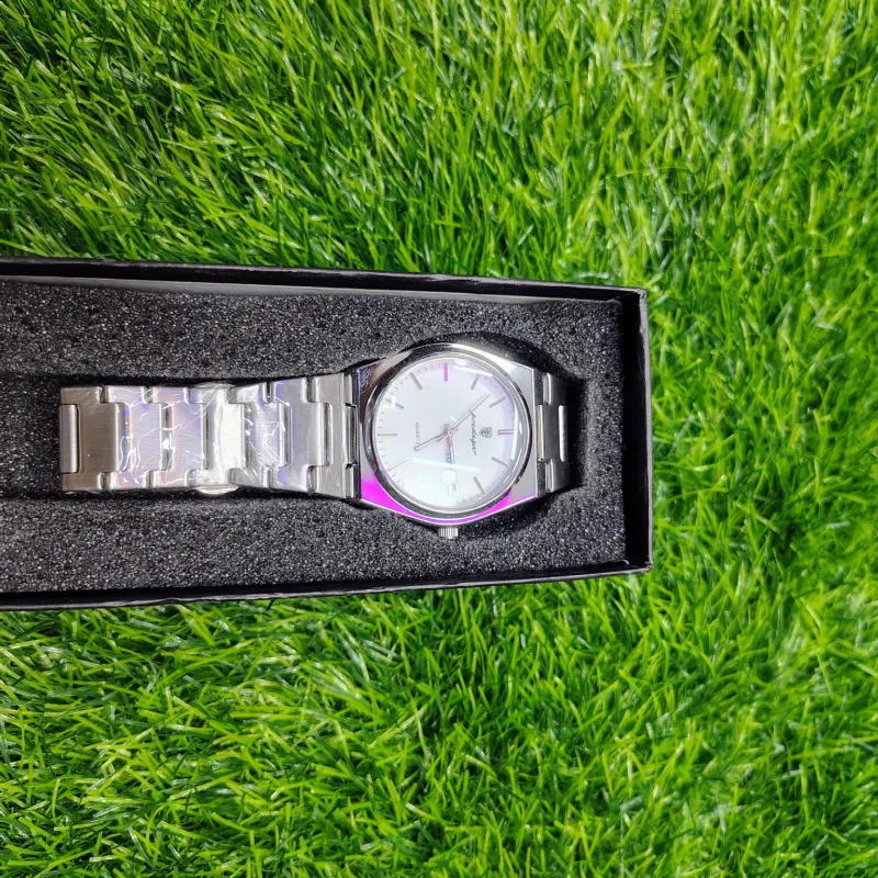 POEDAGAR 930 Men's New Luxury Luminous Date Week Stainless Steel Quartz Watch For Men (Butterfly Lock)