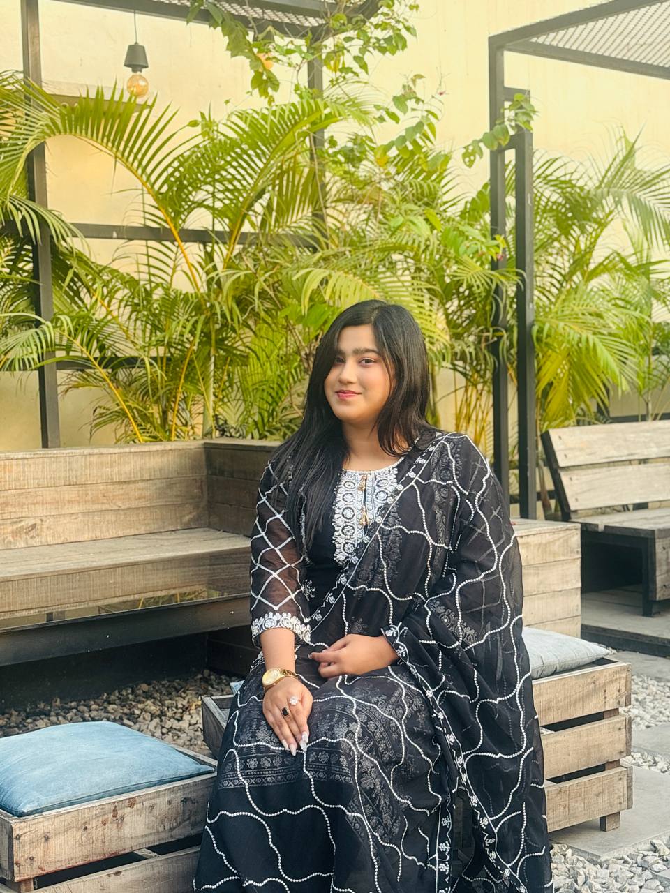 Readymade Georgette Four Piece with Lace and Inner, Sizes M to XL