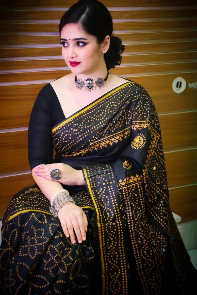 Reshmi Silk Saree with Chunri Block Print and Dollar Work