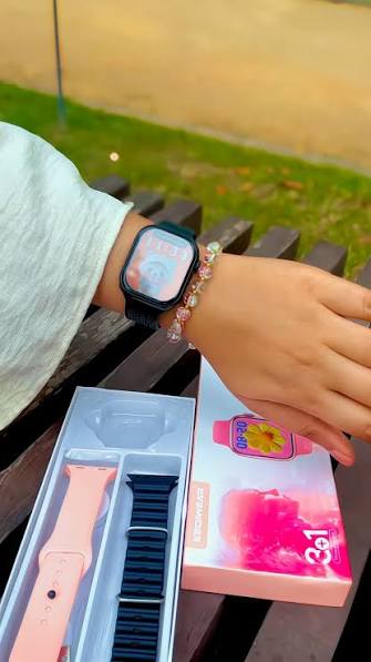 KW68 Mini Smart Watch 3+1 with 1.75 inch HD Touch Display