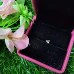 tiny crystal triangle earrings |