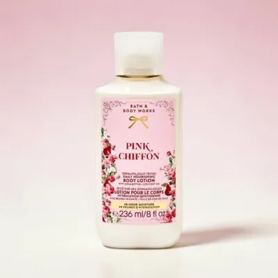 Bath & Body Works Pink Chiffon Daily Nourishing Body Lotion 236ml (USA)