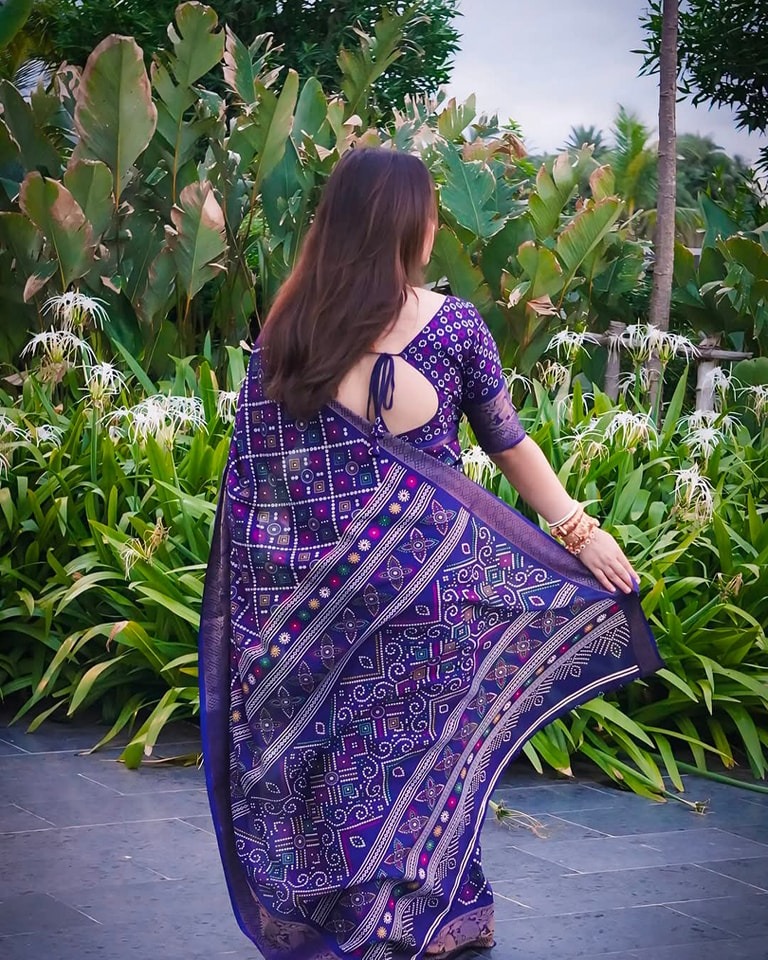 Half Silk Chunri Print Saree with Blouse Piece, 5 Colours