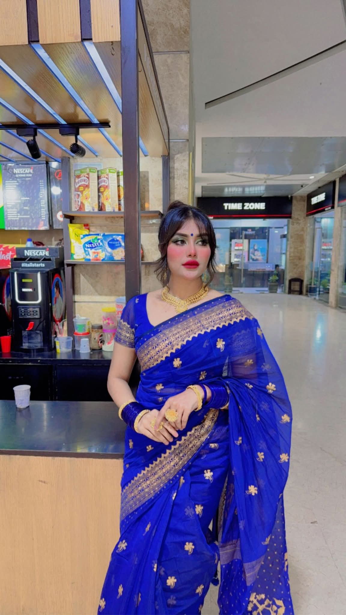 Women's Semi Muslin Saree with Afsan and Screen Print, 14 Haath