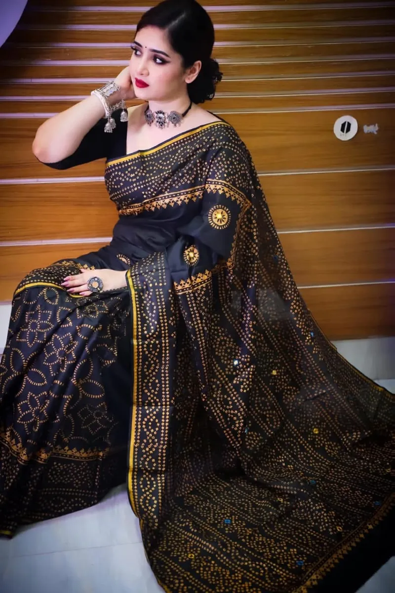 Reshmi Silk Saree with Chunri Block Print and Dollar Work