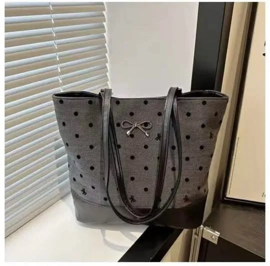 Women's Fashion Bag in PU Leather, 6 Colours