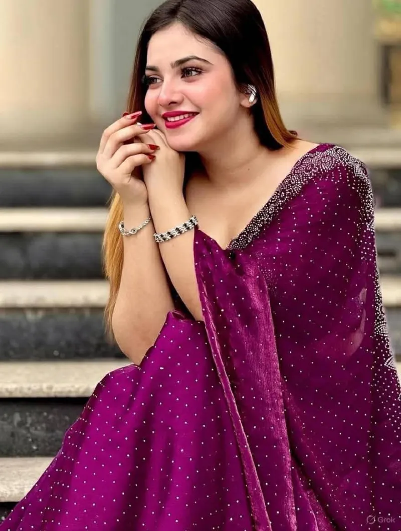 Stone Work Georgette Saree and Matching Blouse, 6 Colours