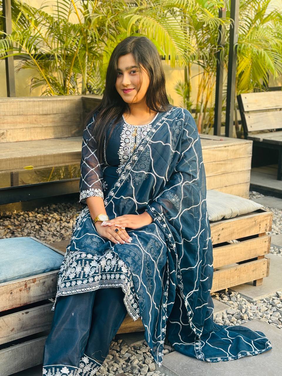 Readymade Georgette Four Piece with Lace and Inner, Sizes M to XL