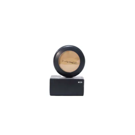 MAC Studio Finish Spf 35 Concealer - NC30 (USA)