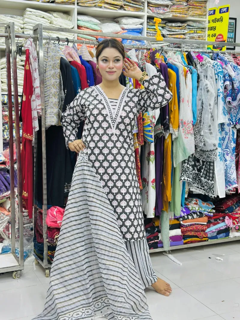 Women's Screen Print Three Piece, AC Cotton Kameez, Sizes 38 to 44