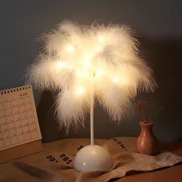 Exclusive Table Lamp Feather