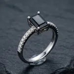 Chowtushkoni Dyuti Women's Ring