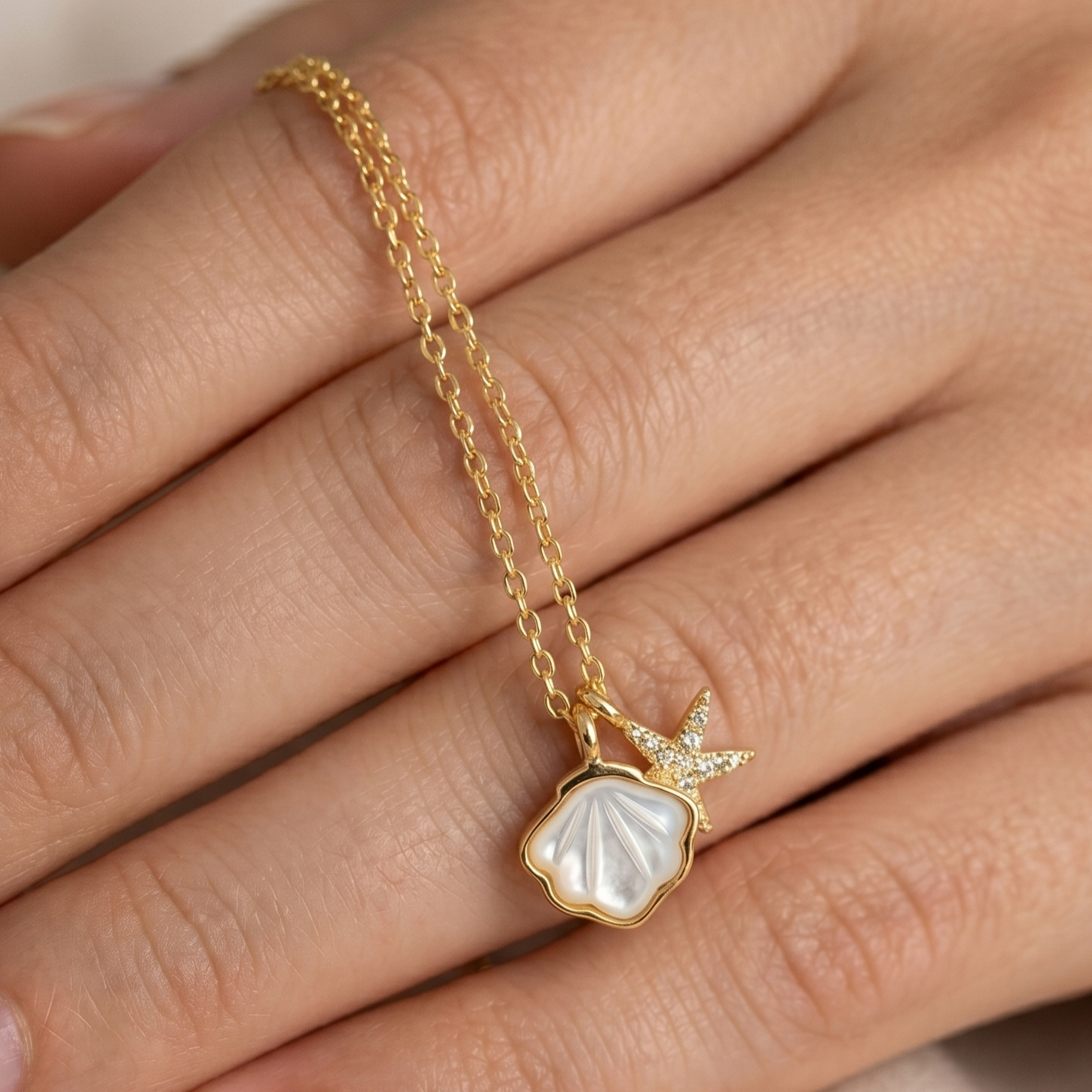 Pearl Shell Starfish Pendant Necklace
