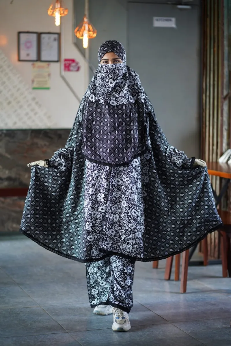 Khimar, Niqab and Palazzo Set in Soft Linen, 6 Colours