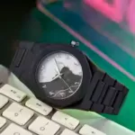 Aura watch Black for mens's  Modern Creative Design ( Black)