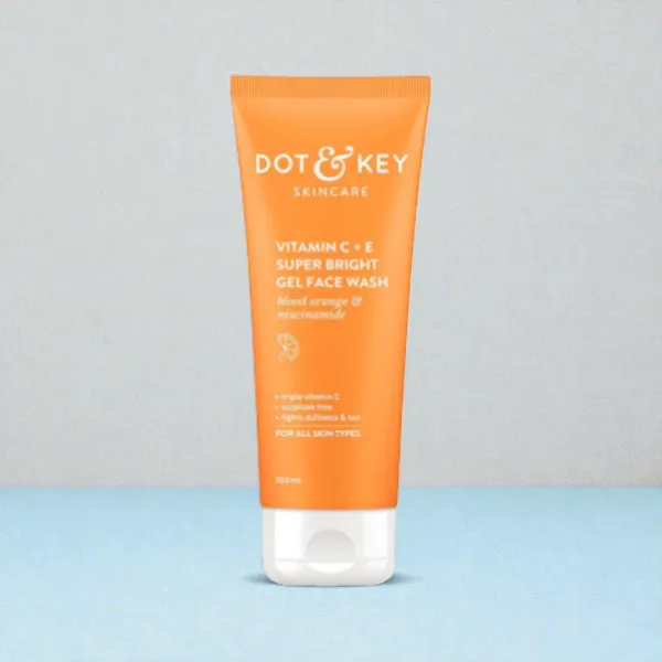 Dot & Key Vitamin C+E Super Bright Gel Face Wash 100ml (India)