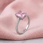 Chowtushkoni Dyuti Women's Ring
