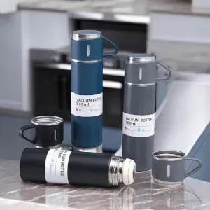 Vacuum Flask Set With 3 Cup