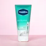 Vaseline Gluta-Hya Smoothing Perfector Serum Burst Lotion 290ml (Thailand)