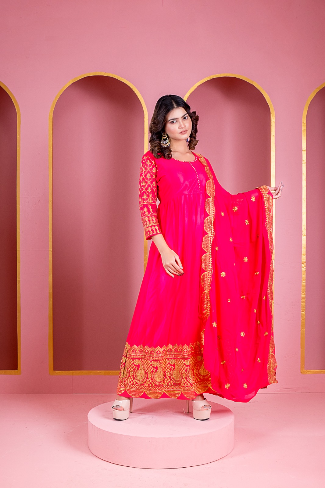 Georgette Embroidered Lehenga Set, 18 Inch Blouse, 44 Inch Gown