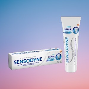 Sensodyne Mint Repair & Protect Deep Repair Toothpaste 96.4g